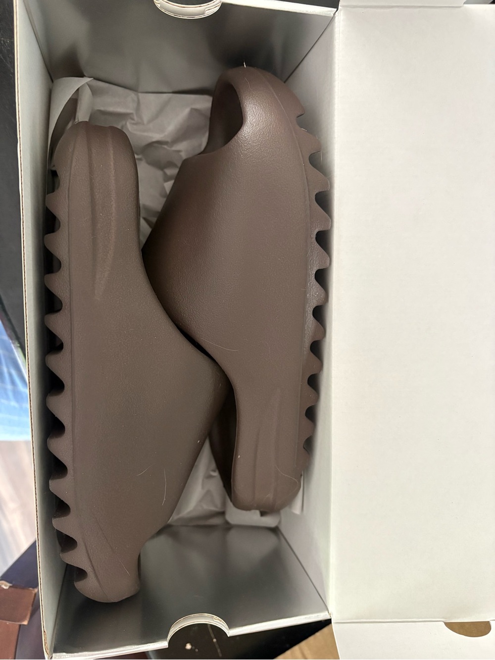Yeezy Slides -brown-
